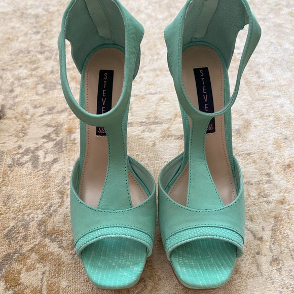 Steve Madden, 7.5, Mint Green Sandals - Picture 1 of 3